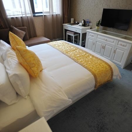 Ramada Encore Shanghai Pudong Esterno foto