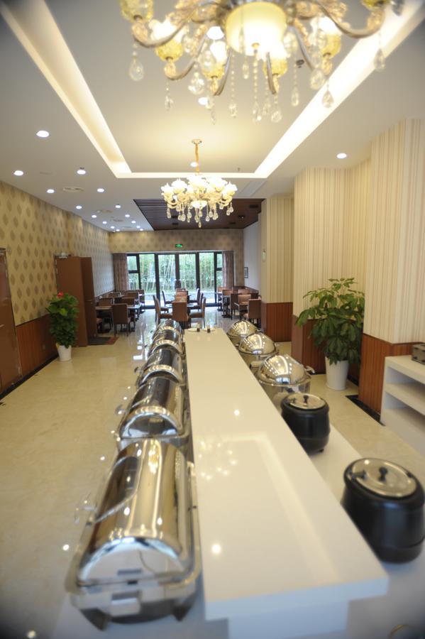 Ramada Encore Shanghai Pudong Esterno foto